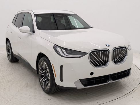 Used 2026 BMW X3 xDrive30i AWD/4WD image 18