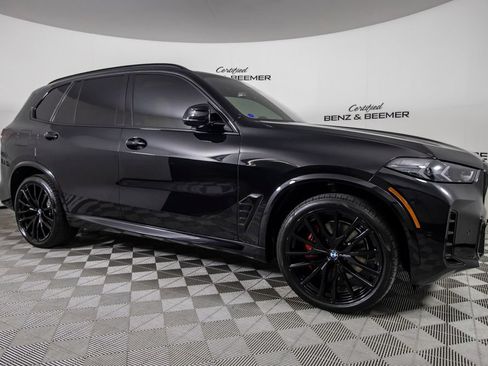 Used 2025 BMW X5 sDrive40i w/ M Sport Package RWD image 2