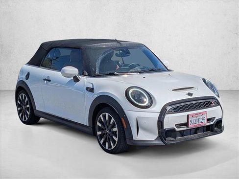 Used 2024 MINI Cooper S FWD image 3
