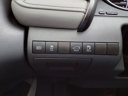 Certified 2022 Toyota Camry XLE image 23