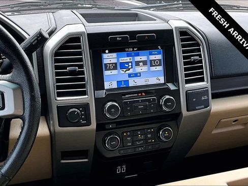 Used 2016 Ford F150 Lariat w/ Equipment Group 501A Mid AWD/4WD image 7