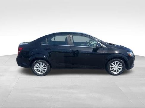 Certified 2020 Chevrolet Sonic LT w/ Convenience Package FWD image 5