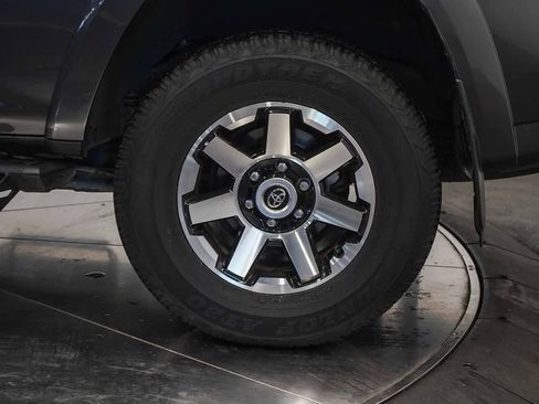 Used 2023 Toyota 4Runner TRD Off-Road Premium w/ Moonroof Package image 10