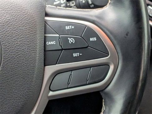 Certified 2021 Jeep Cherokee Latitude Lux 80th Anniv w/ Quick Order Package 26U 80TH image 22