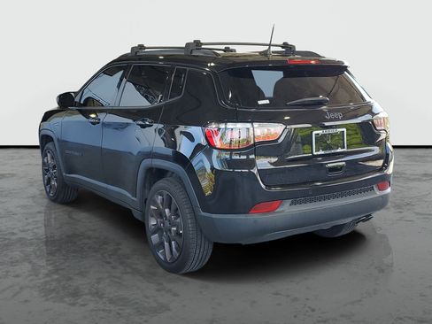 Used 2021 Jeep Compass Latitude w/ Sun and Sound Group FWD image 3