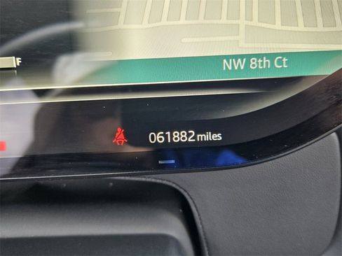 Used 2023 Land Rover Range Rover Sport SE Dynamic image 27