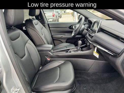 New 2026 Jeep Compass Limited image 15