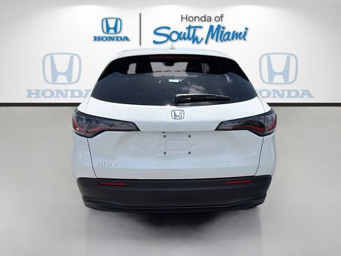 New 2027 Honda HR-V LX image 6