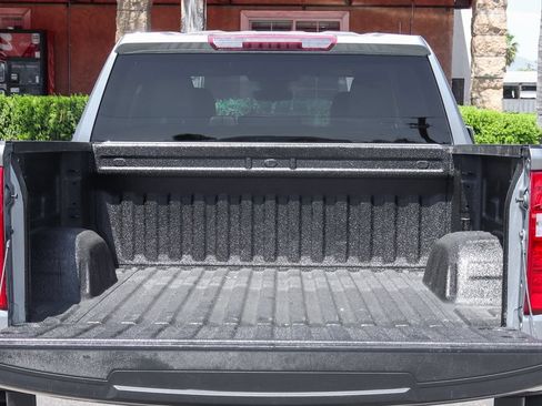 Used 2024 Chevrolet Silverado 1500 LT RWD image 8