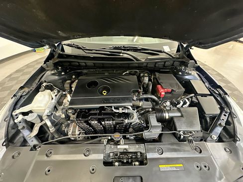 Used 2019 Nissan Altima 2.5 SR w/ SR Premium Package image 34