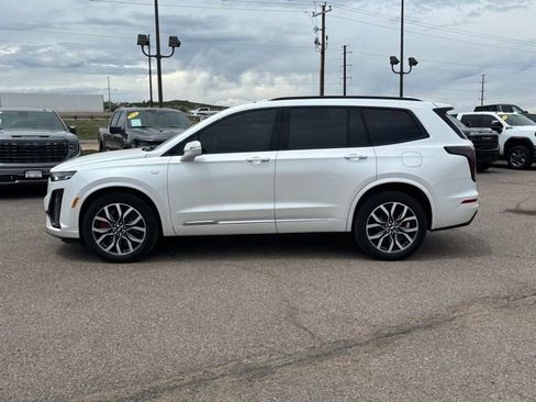 Certified 2024 Cadillac XT6 Sport AWD/4WD image 2
