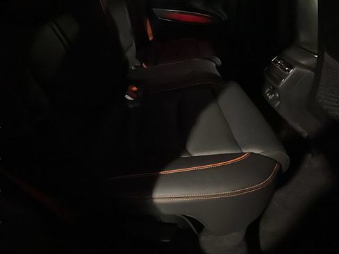 New 2026 Genesis GV70 3.5T Sport Advanced AWD/4WD image 17