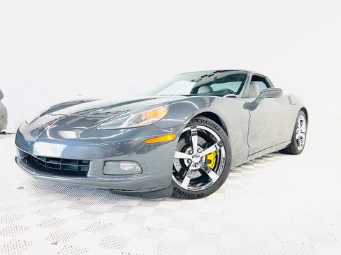 Used 2009 Chevrolet Corvette Coupe w/ Preferred Equipment Group RWD image 5