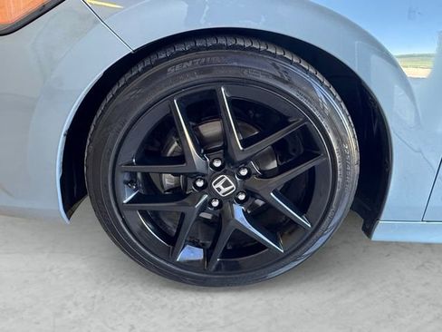 Used 2023 Honda Civic Sport image 23