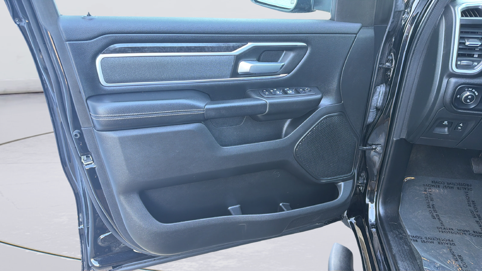 Used 2023 RAM 1500 Big Horn AWD/4WD image 22