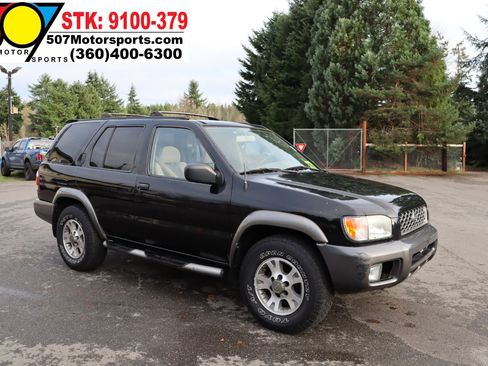 Used 2001 Nissan Pathfinder SE image 9