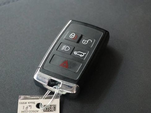 Used 2023 Land Rover Defender 90 S AWD/4WD image 43