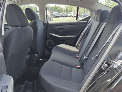 Used 2025 Nissan Sentra S image 4