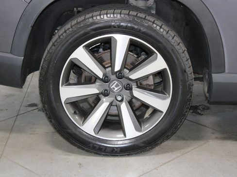 Used 2023 Honda Pilot Elite image 12