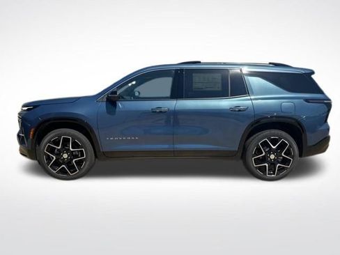 New 2026 Chevrolet Traverse High Country image 2