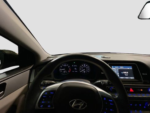 Used 2019 Hyundai Sonata SE FWD image 7