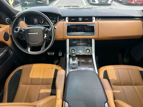 Used 2018 Land Rover Range Rover Sport Supercharged AWD/4WD image 13