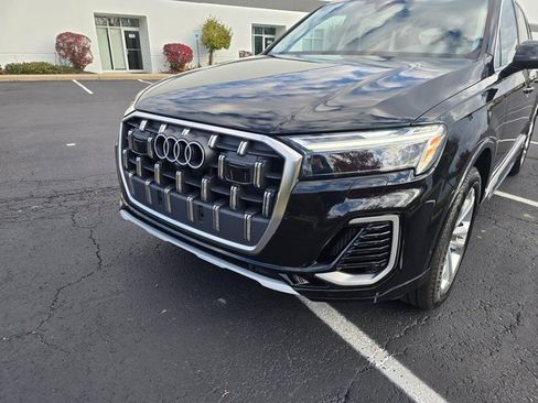 Used 2025 Audi Q7 3.0T Premium Plus image 10
