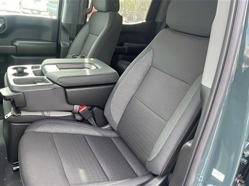 New 2026 Chevrolet Silverado 1500 Custom Trail Boss w/ LPO, Dark Essentials Package image 14