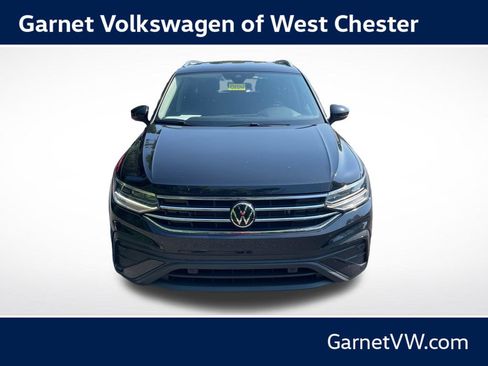 Used 2022 Volkswagen Tiguan SE AWD/4WD image 8