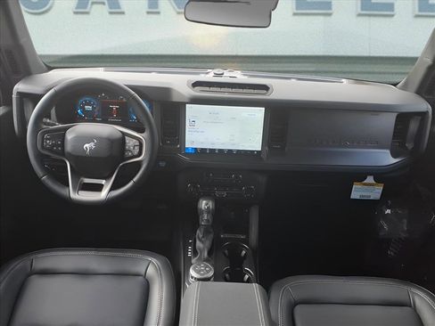 New 2025 Ford Bronco Badlands w/ Sasquatch Package image 7