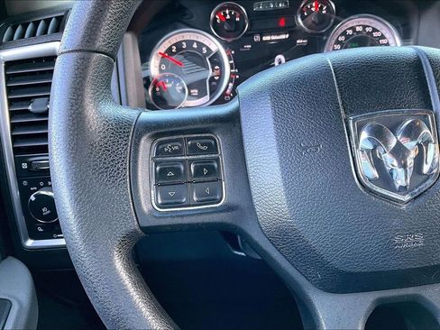 Used 2018 RAM 1500 Outdoorsman image 11