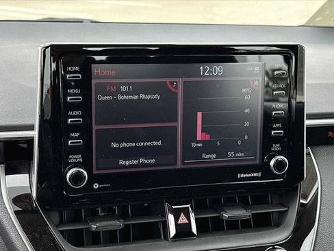 Certified 2021 Toyota Corolla LE FWD image 16