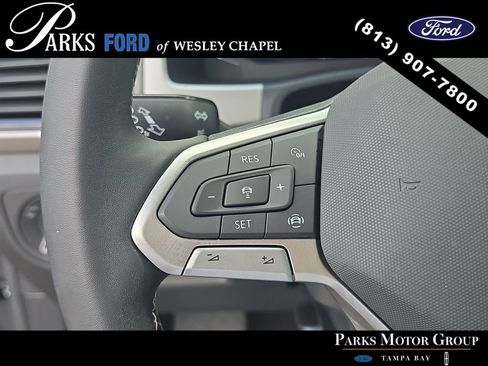Used 2023 Volkswagen Atlas SE w/ Panoramic Sunroof Package FWD image 31