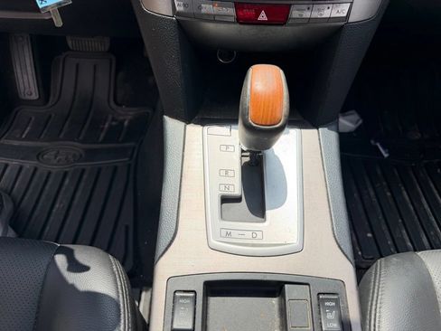 Used 2013 Subaru Outback 3.6R Limited AWD/4WD image 26