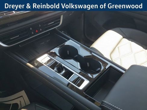 New 2026 Volkswagen Atlas SE image 36