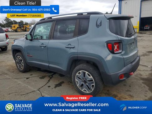 Used 2015 Jeep Renegade Trailhawk AWD/4WD image 3