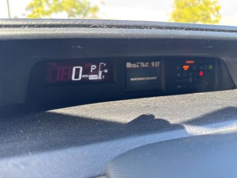 Used 2015 Toyota Prius C One image 7