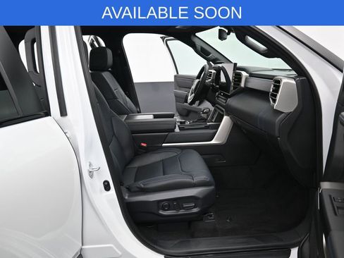 Used 2026 Toyota Tundra Platinum AWD/4WD image 35