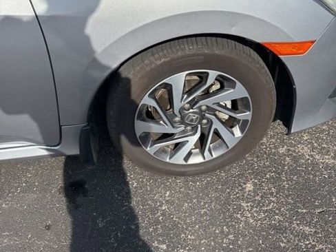 Used 2016 Honda Civic EX image 40