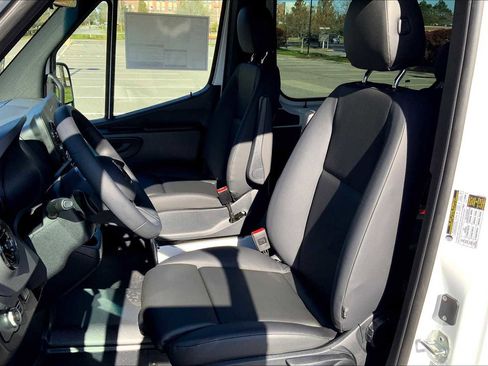 New 2026 Mercedes-Benz Sprinter 2500 image 12