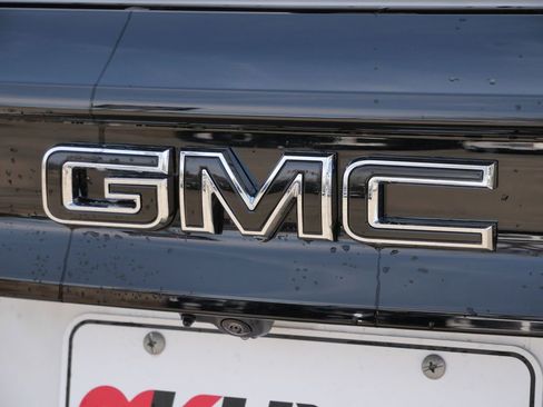 New 2026 GMC Acadia Elevation w/ Black Edition AWD/4WD image 13