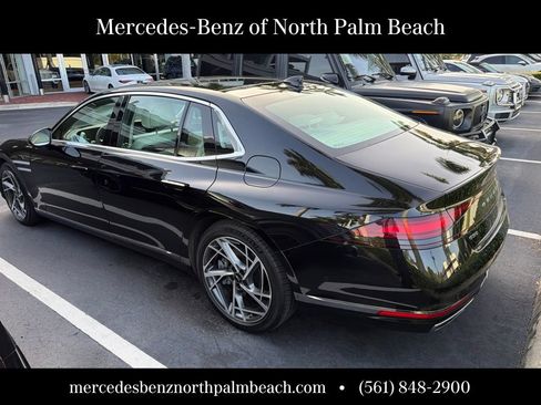 Used 2023 Genesis G90 3.5T AWD/4WD image 3