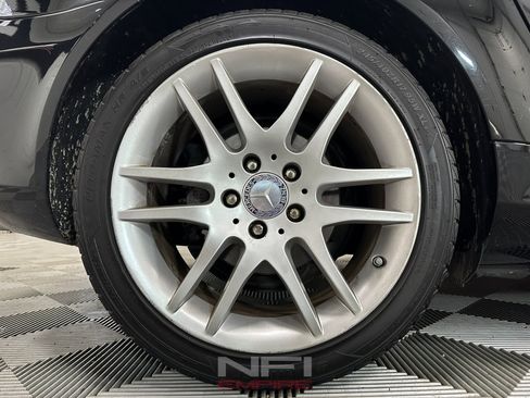 Used 2009 Mercedes-Benz SLK 300 image 27