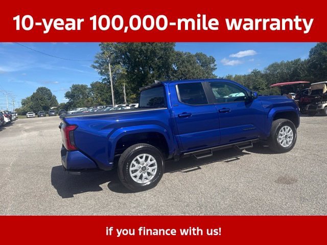 Used 2025 Toyota Tacoma SR5 AWD/4WD image 16