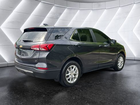 Used 2023 Chevrolet Equinox LT FWD image 5