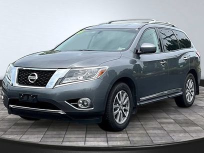 Used 2015 Nissan Pathfinder SL w/ SL Tech Package
