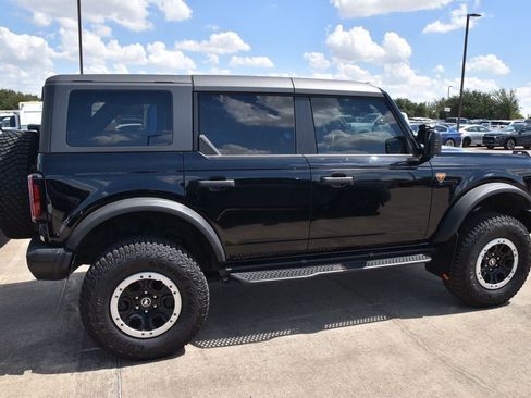 Used 2023 Ford Bronco Badlands w/ Sasquatch Package AWD/4WD image 6