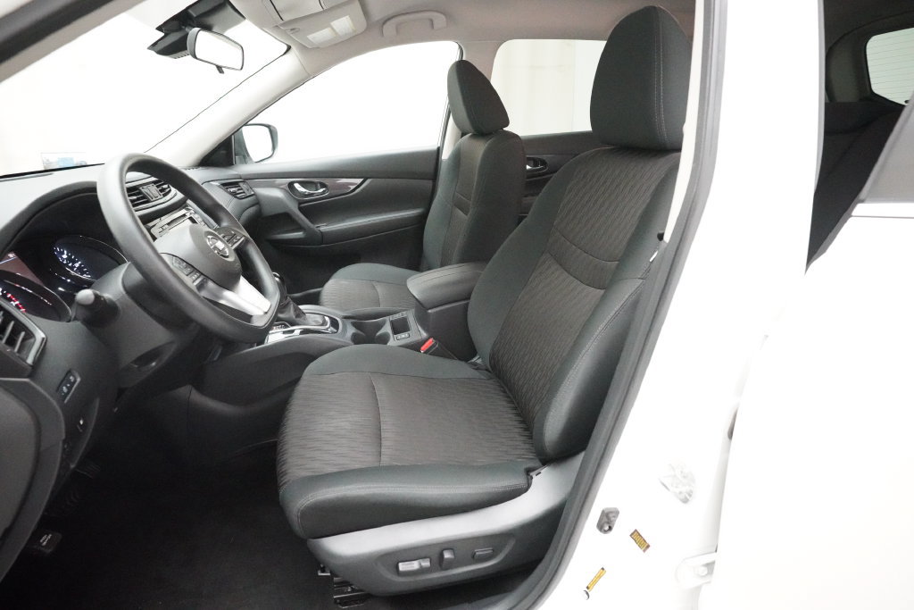 Used 2020 Nissan Rogue SV AWD/4WD image 7