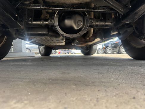 Used 2009 Jeep Grand Cherokee Laredo image 15