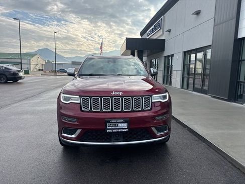 Used 2018 Jeep Grand Cherokee Summit image 2